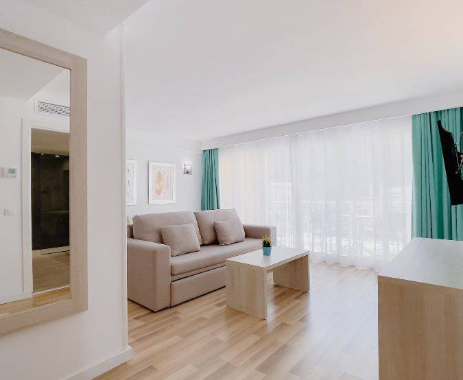 Suite de 1 dormitorio Comitas Floramar Menorca Suite de 1 dormitorio Comitas Floramar Menorca