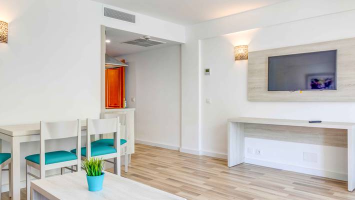 Apartamento superior de 1 dormitorio Comitas Floramar Menorca Apartamento superior de 1 dormitorio Comitas Floramar Menorca