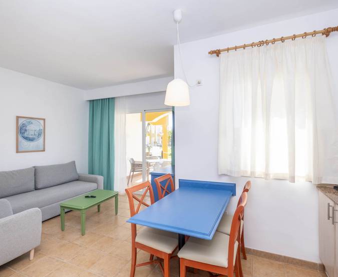 Apartamento de 1 dormitorio con jardín Comitas Isla del Aire Menorca Apartamento de 1 dormitorio con jardín Comitas Isla del Aire Menorca