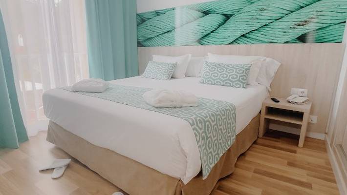 Suite de 1 dormitorio Comitas Floramar Menorca Suite de 1 dormitorio Comitas Floramar Menorca