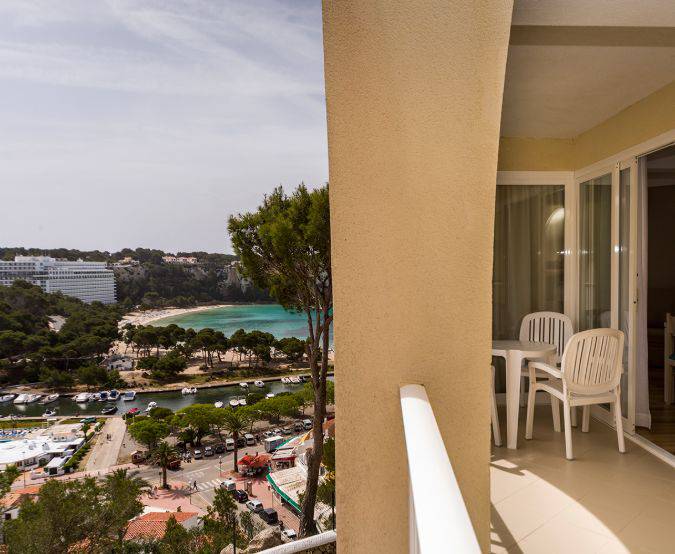 2 bedrooms suite with sea view Comitas Floramar  Menorca