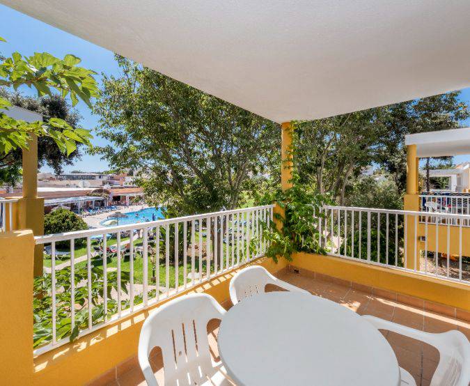 Apartamento de 1 dormitorio con balcón Comitas Isla del Aire  Menorca
