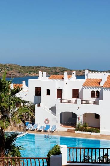 {'titulo': 'fachada', 'imagen': 'uploads/galeriahoteles/home-tramontana-park-b.webp', 'descripcion': none} Comitas Tramontana Park  Menorca