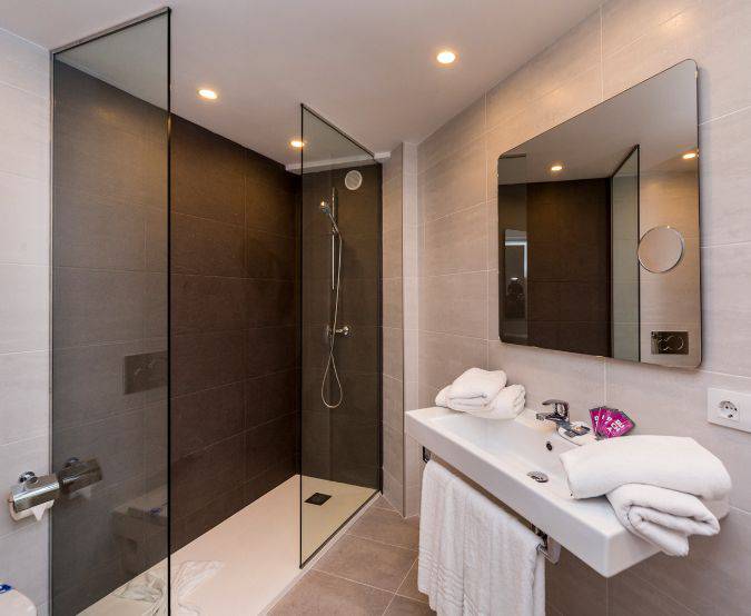 Suite de 2 dormitorios vista mar Comitas Floramar Menorca Suite de 2 dormitorios vista mar Comitas Floramar Menorca