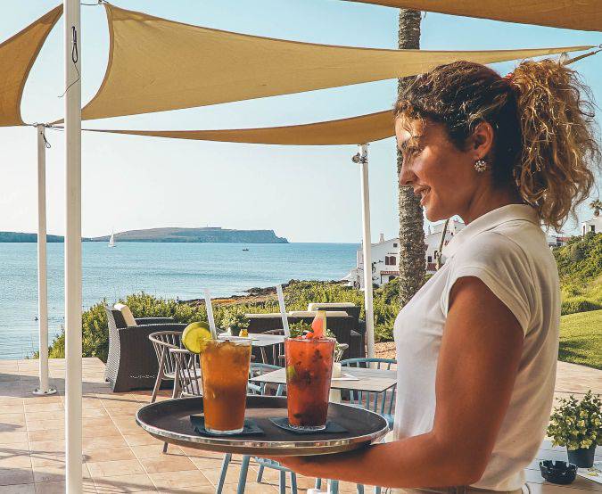 La terracita bar Comitas Tramontana Park  Menorca