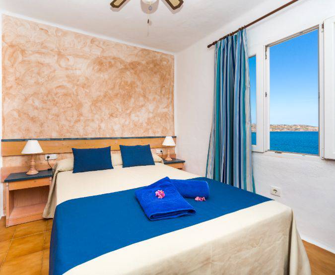 1 bedroom apartment with sea view Comitas Tramontana Park  Menorca