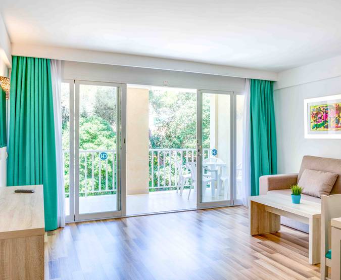 Apartamento superior de 1 dormitorio Comitas Floramar Menorca Apartamento superior de 1 dormitorio Comitas Floramar Menorca