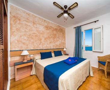 3 bedroom apartment Comitas Tramontana Park Menorca 3 bedroom apartment Comitas Tramontana Park Menorca