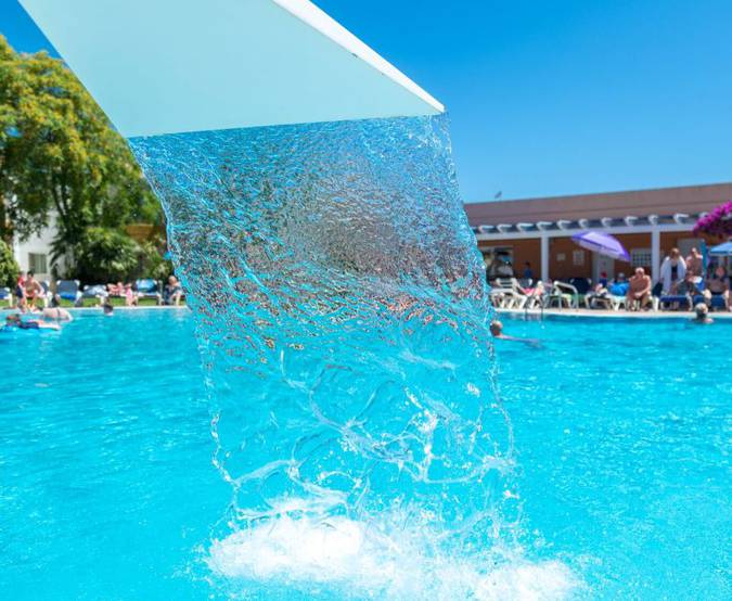 Outdoor swimming pool Comitas Isla del Aire  Menorca