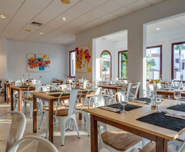 Tramontana park restaurant comitas tramontana park menorca Tramontana park restaurant comitas tramontana park menorca