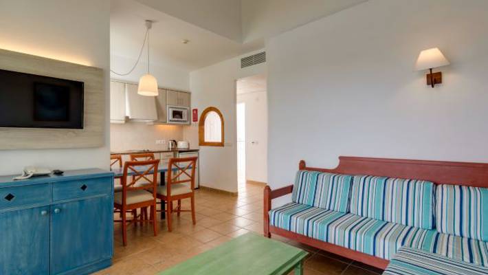 1 bedroom apartment with terrace Comitas Isla del Aire Menorca 1 bedroom apartment with terrace Comitas Isla del Aire Menorca