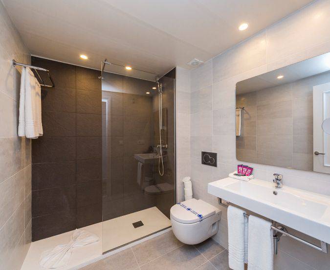 Apartamento superior de 1 dormitorio Comitas Floramar Menorca Apartamento superior de 1 dormitorio Comitas Floramar Menorca