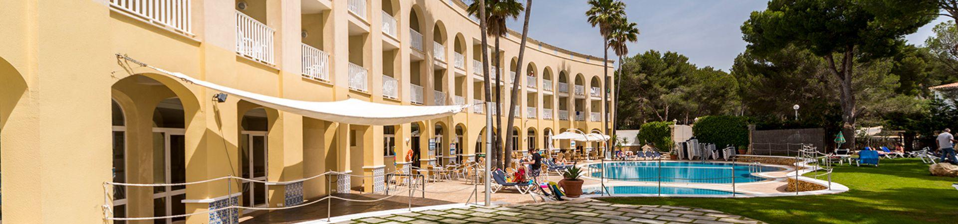 Comitas Hotels - - Comitas Hotels - -
