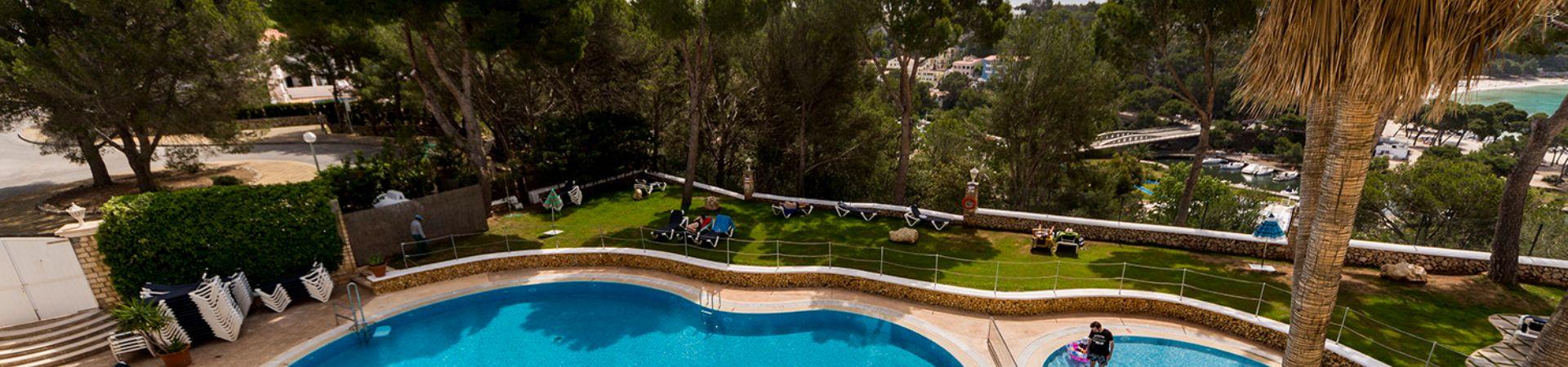 Comitas Hotels - - Comitas Hotels - -