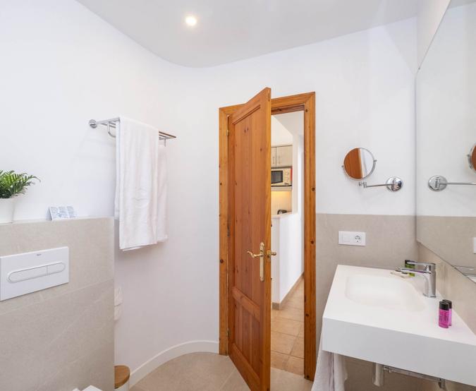 Apartamento de 1 dormitorio con jardín Comitas Isla del Aire  Menorca Apartamento de 1 dormitorio con jardín Comitas Isla del Aire  Menorca